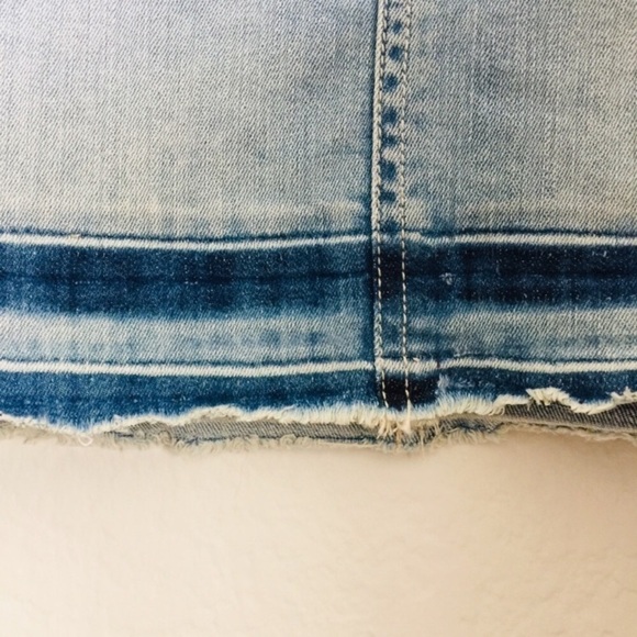 7 For All Mankind Distressed Jean Skirt/Denim Distressed Mini Skirt Girl Size 12 - Picture 11 of 13